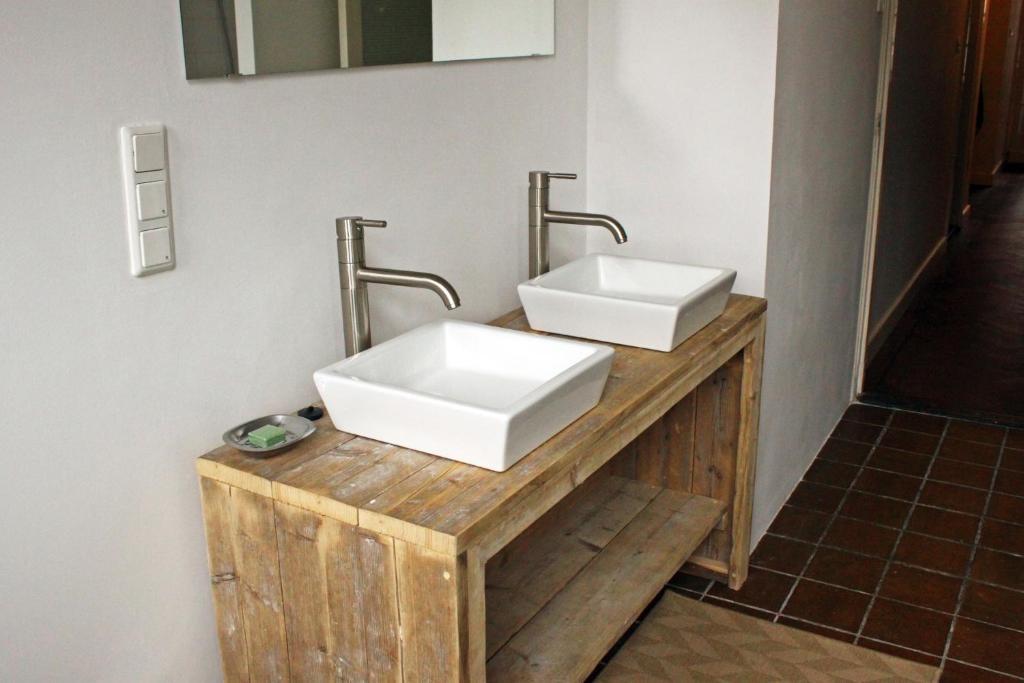 רוטרדם Bed & Breakfast Walenburg מראה חיצוני תמונה